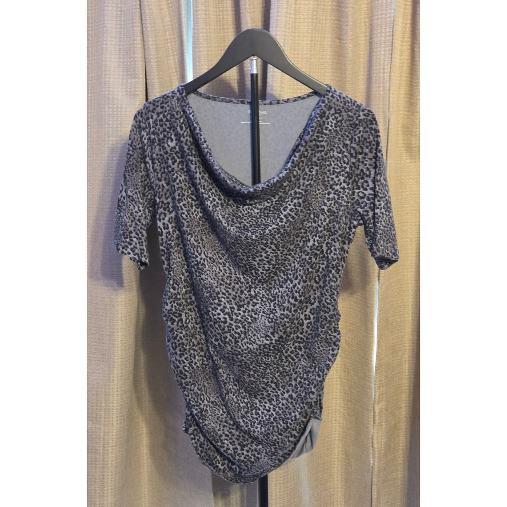 Motherhood Maternity‎ Leopard Print Shirt Women's Size Medium